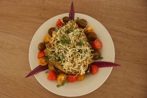 Plant-based Spinach Fettuccine with Grape Tomatoes at Vida Lotus in Limon Campana Capira