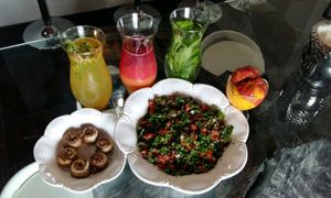 Raw vegan tabouli, raw vegan cinnamon rolls, raw vegan strawberry-mango ice cream, infusions at Vida Lotus in Limon Campana Capira