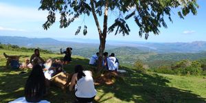 People  at Vida Lotus in Limon Campana Capira