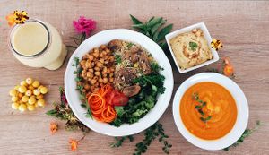 Food at Vida Lotus in Limon Campana Capira