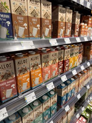 oat milk  at Karo Bio Markt in Schwerin