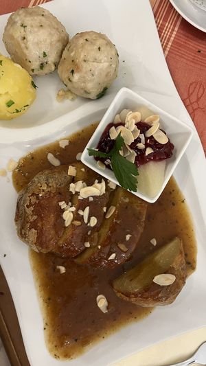 Vegan goose at Stiftskeller in St Florian