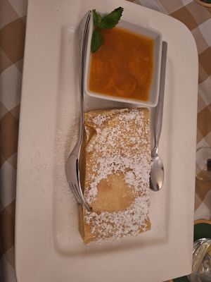 Topfenstrudel vegan! at Stiftskeller in St Florian