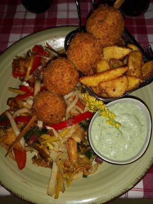 Gemüsegröstel at Stiftskeller in St Florian