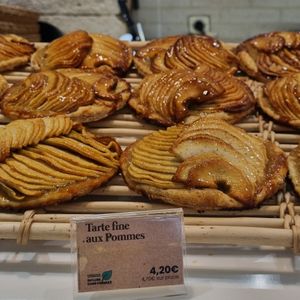  at Maison Landemaine - Crozatier in Paris