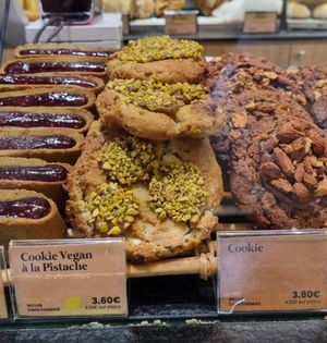  at Maison Landemaine - Crozatier in Paris