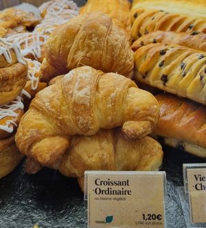  at Maison Landemaine - Crozatier in Paris