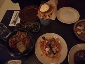 Slechte foto, lekker eten. Vegan gado gado, seitan, frietjes met vegan mayo, geroosterde wortels, geroosterde pompoen at Het Concerthuis in Groningen