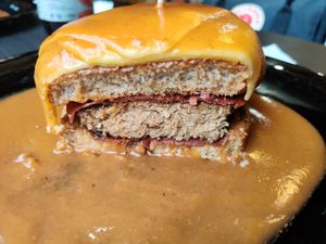 Francesinha vegan at Vegana By Tentúgal in Porto