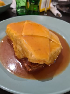 Francesinha at Vegana By Tentúgal in Porto