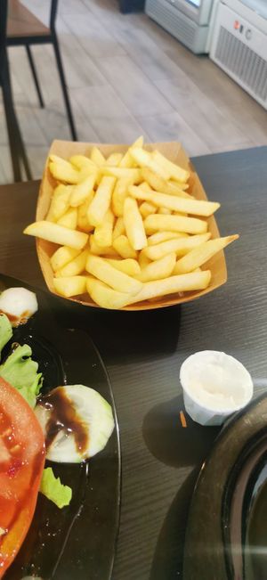 Chips :) at Vegana By Tentúgal in Porto