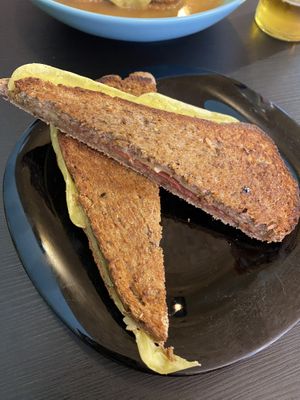 Toast Mista  at Vegana By Tentúgal in Porto