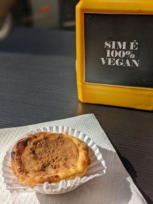 Pastel de nata at Vegana By Tentúgal in Porto