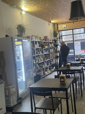 Grocery   at Vegana By Tentúgal in Porto