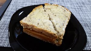 Cheese and marmelade sandiwch at Vegana By Tentúgal in Porto