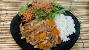 traditional portuguese dish at Vegana By Tentúgal in Porto