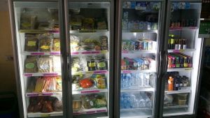 cold goods for sale at Tien Sieng Vegetarian Foods in Chiang Mai