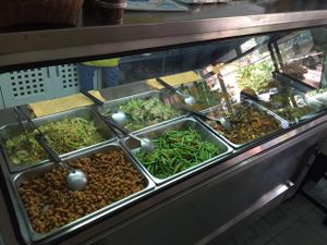The buffet at Tien Sieng Vegetarian Foods in Chiang Mai
