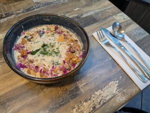 Cucumber and yoghurt soup at Simone's Kitchen in Antwerpen