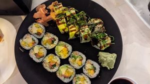 Vegan rolls at Ohana in Jaco