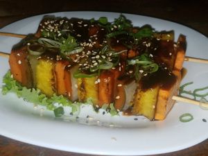 Yasi sticks at Ohana in Jaco