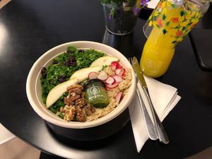 Kale salad bowl with vegan pesto at Juice by Nature in Amsterdam