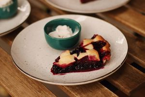 Plump pie at OM NOM NOM in Lviv