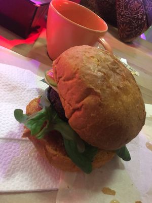  Hamburger  at OM NOM NOM in Lviv