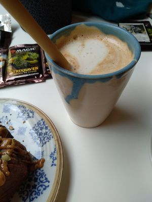 Chai latte con soja at Cafe Green Bakery in Madrid