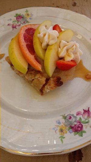 Tarta de manzana at La Casa Viva in Tavernes De La Valldigna