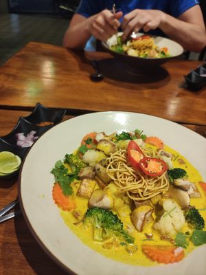 Their chefs recommended curry with noodles at Wild Tribe Cafe in Koh Samui