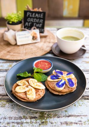 Vegan Pancakes with home-made strawberry sauce at Wild Tribe Cafe in Koh Samui