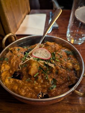 The eggplant curry 😋 at Bombay Palace in Queenstown