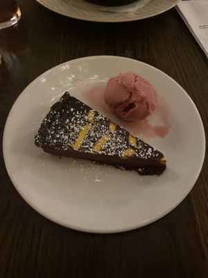 blood orange & chocolate tart #Veganuary at ASK Italian in York