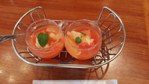 甜點，二種甜點都一樣 at Disneyland - Eastside Cafe in Tokyo