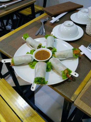 fresh spring roll at Spring Lotus - Duong Sinh Chay in Hanoi