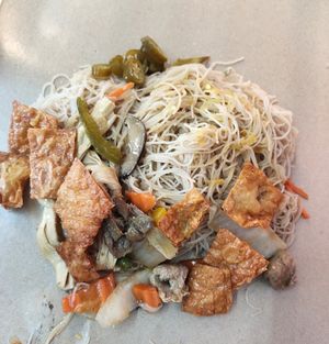 Bee hoon set at Xiang Yuan in Central Singapore