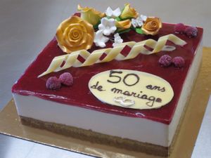 Cheesecake aux framboises at Delice Vegetal in Kaeerjeng