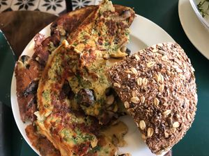 Vegan pancakes! Chickpeas flour, mushrooms and herbs ｖ（＾＿＾ｖ）♪ at Cafe Bastet in Jerusalem