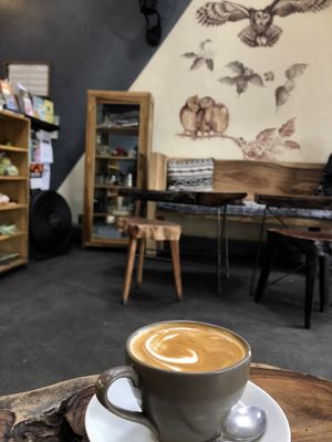 cappuccino with coconutmilk at Freak Coffee in Ubud