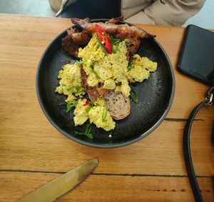 Chilli scramble at Conscious Cravings Co in Mordialloc