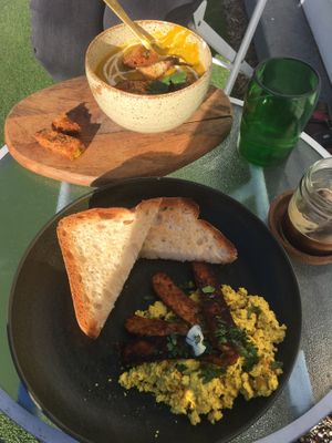 Eggs ‘n Bacon, and Carrot and Ginger Soup at Conscious Cravings Co in Mordialloc