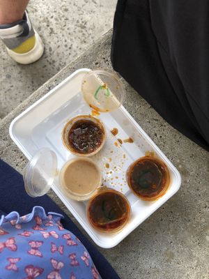 bei den saucen ist die geburtstagssauce & die erdnusssauce ein muss!  at Wei&Wei in Aachen