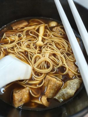 Herbal Mee Sua at Rice House 谷王栈( 粥大王) in Central Singapore
