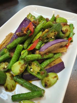 4 Heavenly King at Rice House 谷王栈( 粥大王) in Central Singapore