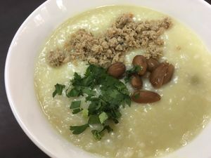 Porridge at Rice House 谷王栈( 粥大王) in Central Singapore