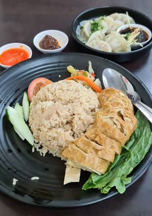 Vegan Hainan G Rice & Steam Dumplings at Rice House 谷王栈( 粥大王) in Central Singapore