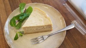 vegan cheesecake at Cafe Loop in Kawasaki