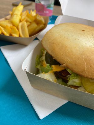  at Epoch Vegan Burger in Budapest