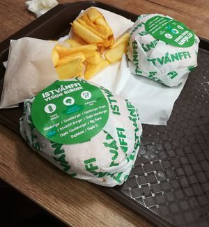 Mushroom patty Cézár burgers at Epoch Vegan Burger in Budapest